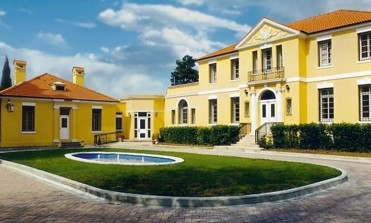 Ambasada e SHBA në Tiranë mesazh për qytetarët: Standarde të larta kontrolli mbi vizat