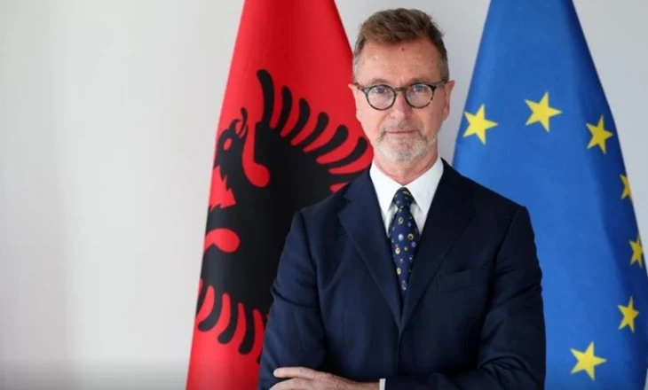 Ambasadori Gonzato: BE solidaritet me Shqipërinë, falënderim për zjarrfikësit