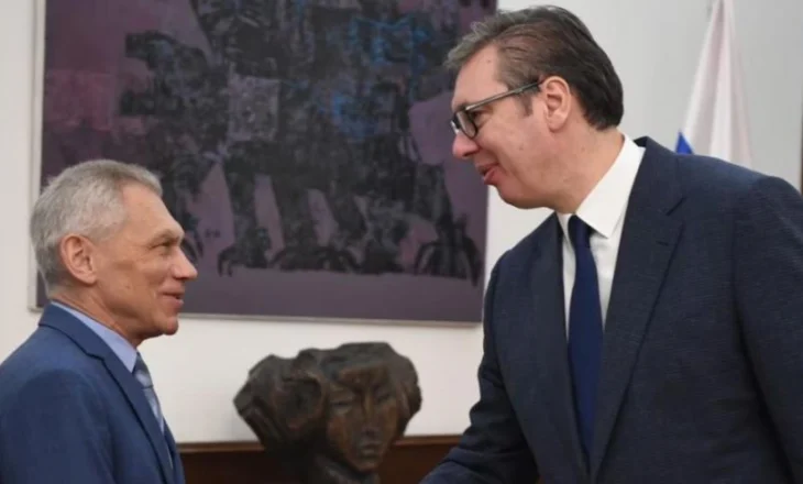 Ambasadori rus merr në mbrojtje Vuçiçin: Perëndimi dëshiron ta zëvendësojë me një politikan të dobët