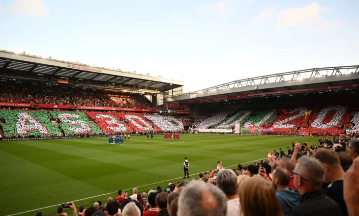 “Anfield” nderon Zhotën, Liverpul nis edicionin në shtëpi