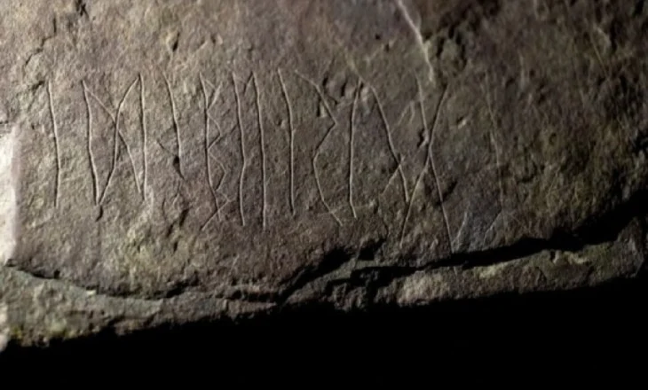 Arkeologët në Norvegji gjetën mbishkrimin më të vjetër runik në botë