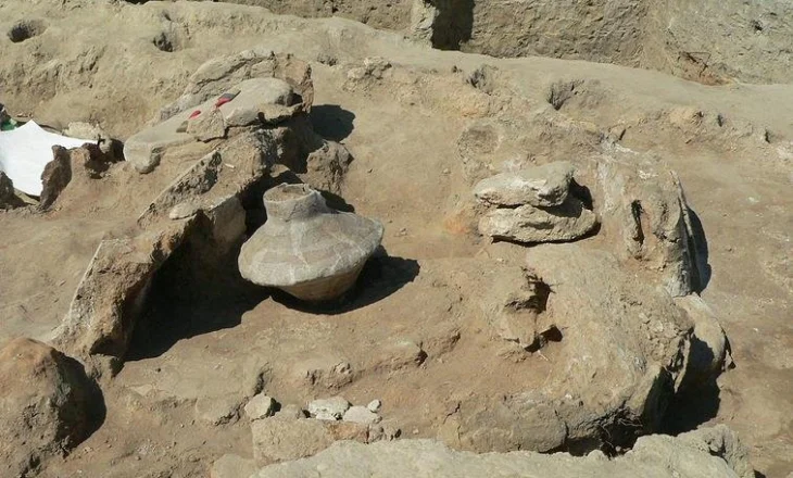 Banorët ilirë të Trakisë, pesë mijë vjet para erës sonë e prodhuan kripën në brigjet e Detit të Zi dhe furnizuan gjithë rajonin dhe Evropën