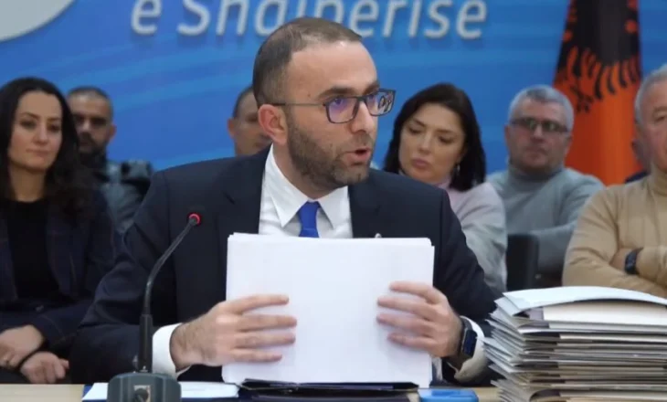 Bardhi publikon sërish video nga zgjedhjet