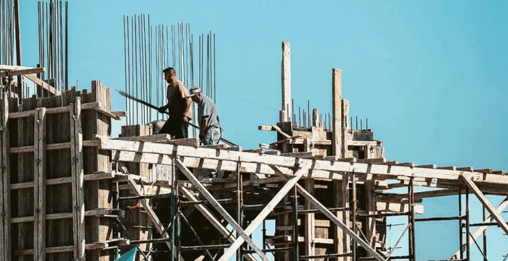 Bashkitë dhanë 352 leje ndërtimi në tre muaj! Gati gjysma e lejeve u dhanë vetëm në Durrës