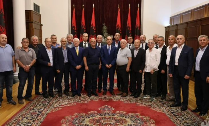 Begaj takim me luftëtarët për çlirimin e Kosovës: UÇK-ja do të jetë patjetër në vëmendjen e shtetit shqiptar