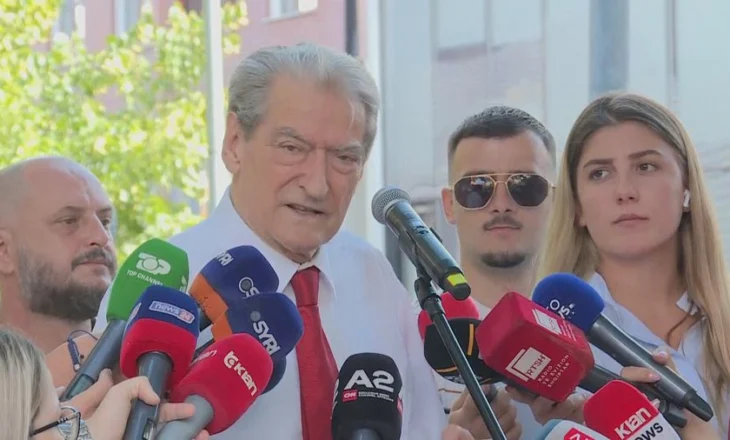 Berisha s’i ndahet Altin Dumanit: Mashtrues i rangut të lartë, mbron vjedhjen e votës