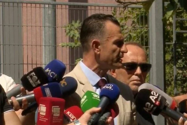 “Beteja vazhdon në Strasburg”/ Rrëzimi i kërkesës për liri, reagon avokati i Metës: Ilir Meta do të lirohet sepse…