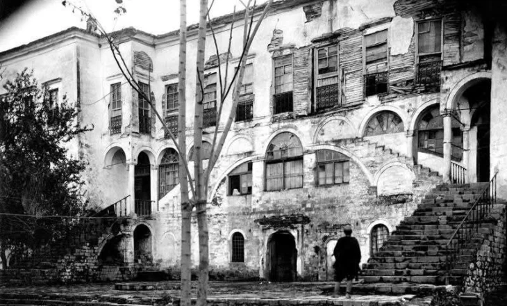 Biblioteka e Familjes Vlora, një thesar i humbur i kulturës dhe pasurisë shpirtërore shqiptare