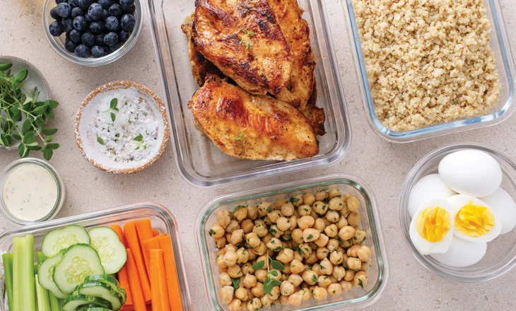 Biznesi i “urisë”, shqiptarët po braktisin dietat me pak kalori për ushqimet e pasura me proteina