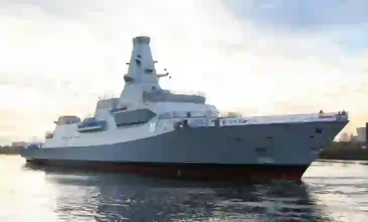 Britania e Madhe siguron marrëveshje prej 10 miliardë paund për të furnizuar Norvegjinë me anije luftarake