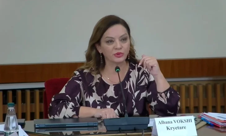 Chat GPT nxjerr zbuluar deputetet e PD/ Albana Vokshi i kërkon ndihmë  inteligjencës artificiale për të bërë politikë