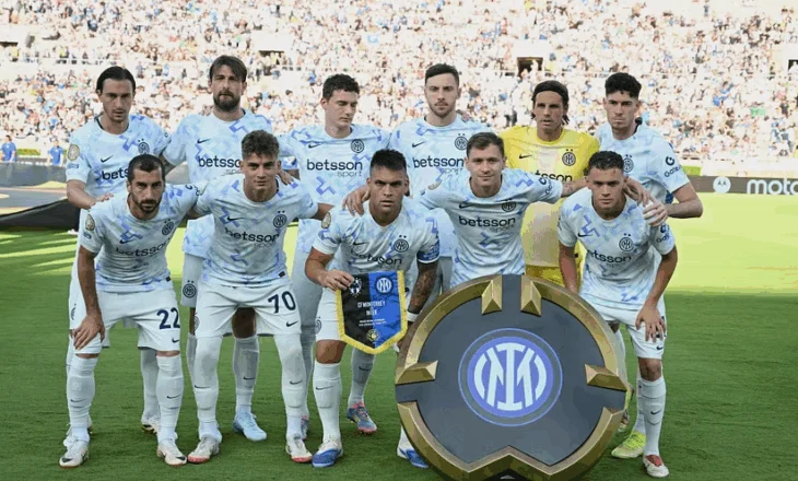 Chelsea i ofron 50 milionë euro për titullarin e padiskutueshëm, Inter refuzon direkt