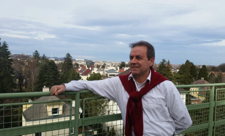 “Çka i duhet botës vetja pa ty?”, poemë nga Gjergj Jozef Kola