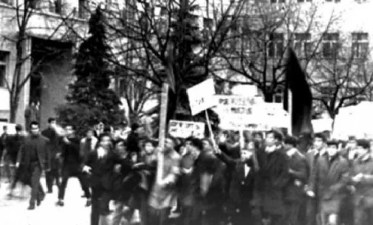 Demonstrata studentore e 11 marsit