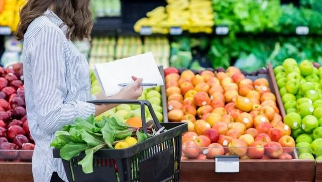 Denaj: Eksportet e fruta-perimeve u rritën me 10%