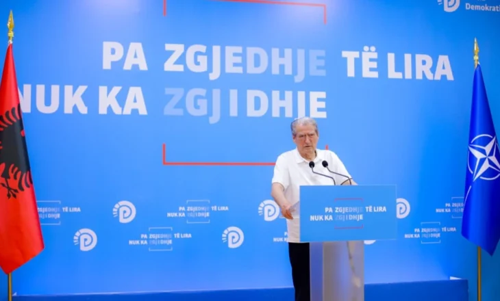 “Dënoj me forcë të gjithë zjarrvënësit”, Berisha për zjarret dhe situatën në Theth: Krim shtetëror, ndërtimet ishin në zonën e lejuar