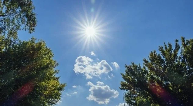 Dita e sotme me diell dhe vranësira kalimtare, temperaturat mbeten të pandryshuara