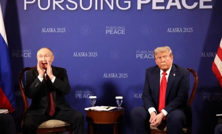 Do kemi paqe në botë? Brenda sallës ku po takohen Trump dhe Putin
