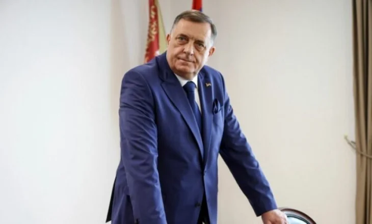 Dodik dënohet me akt të formës së prerë për mosrespektim të vendimeve të Përfaqësuesit të Lartë