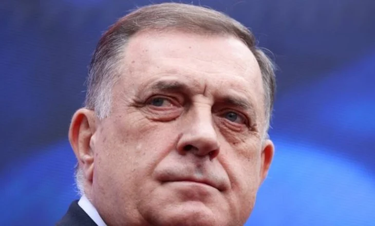 Dodik i kërkon gjykatës në Bosnje t’ia zëvendësojë me gjobë dënimin me burgim