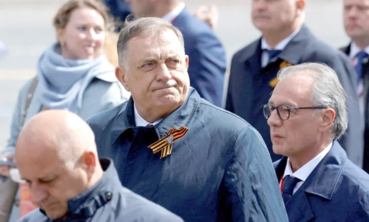 Dodik nuk është më president i RS, analistët janë të bindur, ja pse ai do vazhdojë të lëvizë fijet në prapaskenë