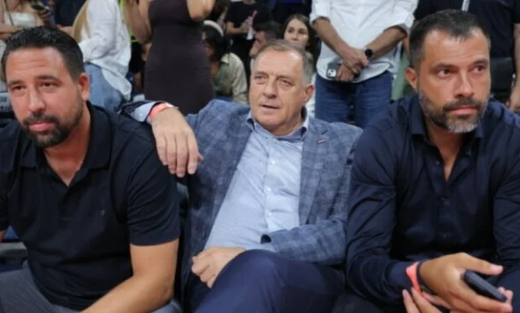 Dodik vërshëllehet në mes të ndeshjes së basketbollit, thirrje edhe kundër Vuçiç