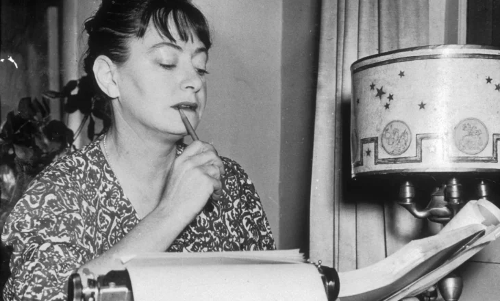 Dorothy Parker – zëri poetik amerikan
