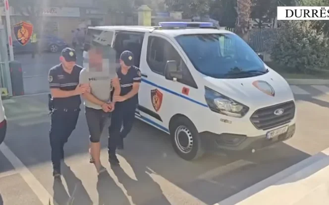 Durrës, plagosi rëndë me gur të riun gjatë një konflikti/ Arrestohet 29 vjeçari