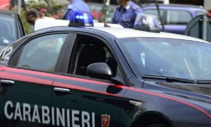 E fshihte kokainën në marshin e makinës, nervozizmi tradhton shpërndarësin shqiptar