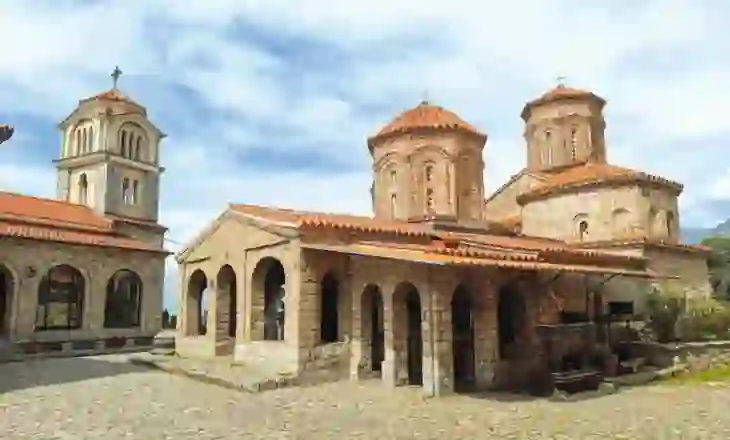 E përditshmja franceze “Le Figaro”: Shqipëria mes destinacioneve më të mira kulturore për të udhëtuar
