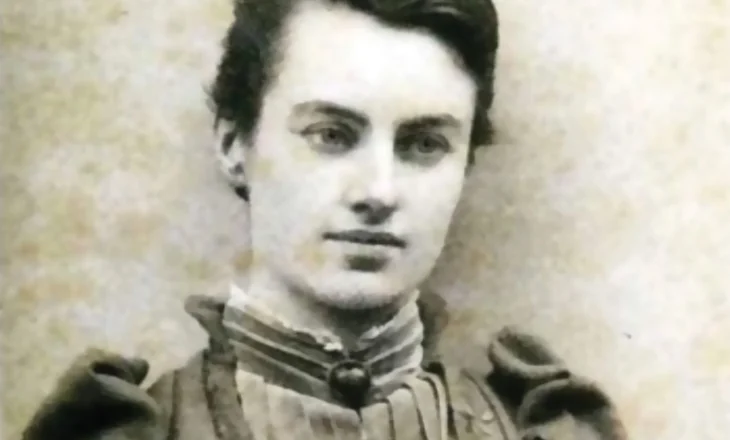 Edi Durham pasi analizon Atentatin e Sarajevës të vitit 1914, konstaton se atë e kishte organizuar Serbia