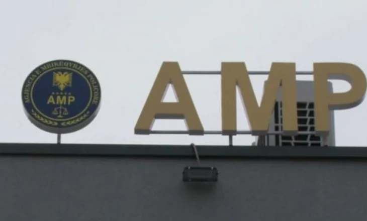 EMRI/ Arrestohet punonjësi i Gardës në Tiranë, kërcënoi një person me armën e shërbimit