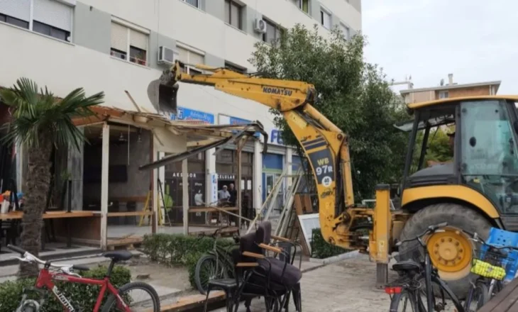 Fadroma ndërhyn për të liruar hapësirat publike në Shkodër, Rama publikon pamjet: Në funksion të cilësisë së hapësirave komunitare