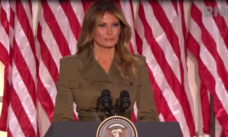 Fëmijët e rrëmbyer gjatë luftës në Ukrainë, Trump i jep Putinit një letër nga bashkëshortja Melania
