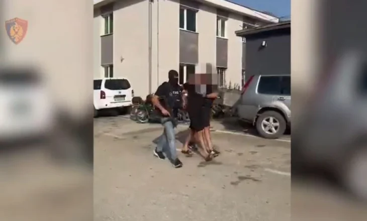 Fier/ Arrestohet një 19-vjeçar, i kërkuar në Itali për trafik droge