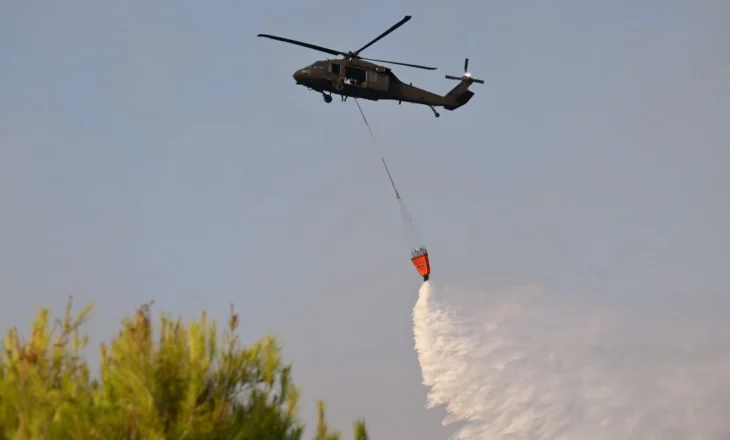 Finiq, avionë nga Suedia dhe Kroacia ndihmojnë në shuarjen e zjarreve