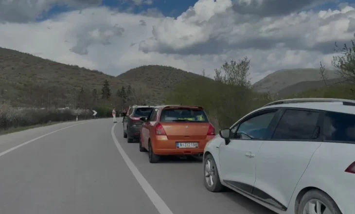 Fluks në PKK të Kapshticës/ Pala shqiptare punon me 6 sportele dhe me procedura të përshpejtuara