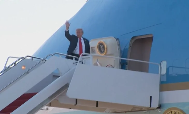 Fluturimi i avionit të Trumpit po ndiqet live nga mijëra njerëz, e gjithë bota e pret takimin e tij me Putinin