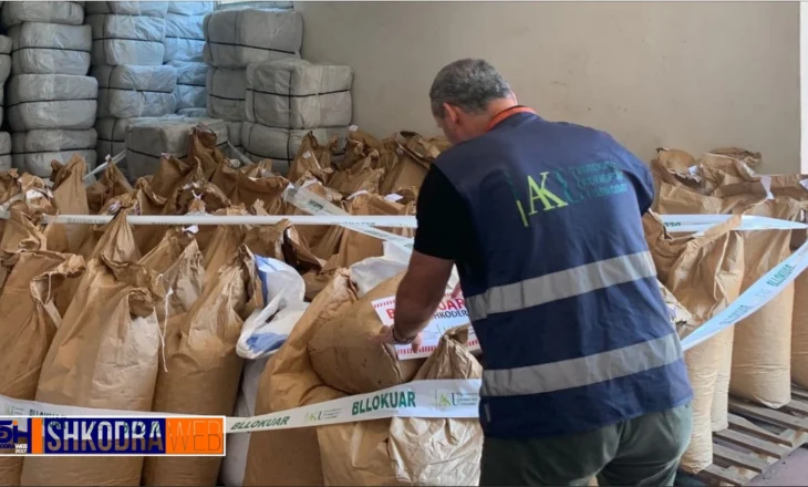FOTO – AKU dhe Tatimet Shkodër aksion në terren, vendosen 8 gjoba dhe sekuestrohen 839 kg produkte