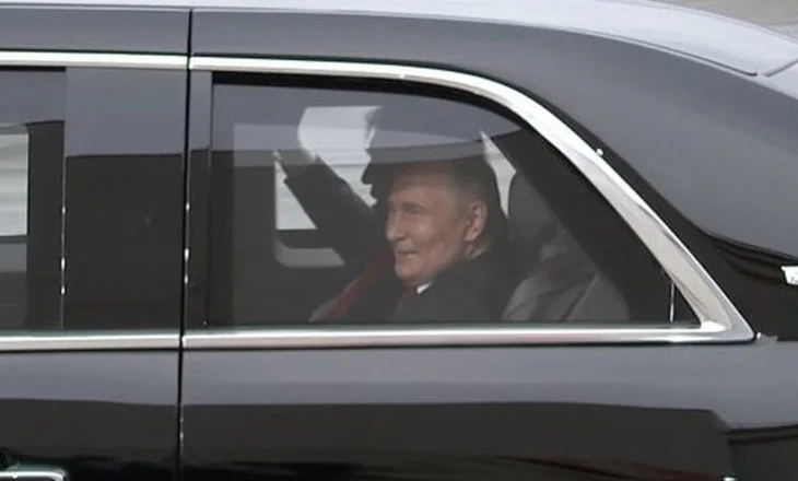 FOTO/ Trump dhe Putin udhëtojnë së bashku drejt vendit të takimit të nivelit të lartë