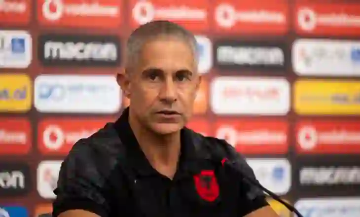 “Frikë” ndaj Letonisë, asnjë emër risi në listë, Sylvinho: Nuk është koha për të eksperimentuar, duhet fitorja, ndeshje e fortë