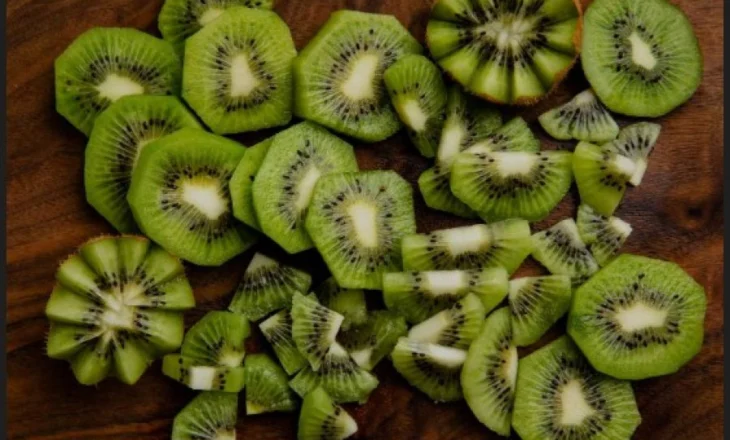 Fruti, Kivi i gjelbër bëhet zyrtarisht aleati i tretjes, ja përfitimet shëndetësore