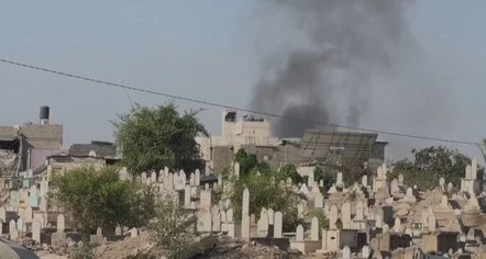 “Gaza do të rrafshohet!”/ Izraeli vijon sulmet në kufirin jugor të Rripit të Gazës