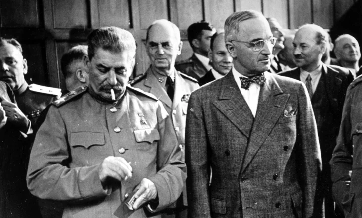 Historia, 11 takime mes presidentëve të SHBA dhe Rusisë. Shumica për dhënien fund të luftërave botërore