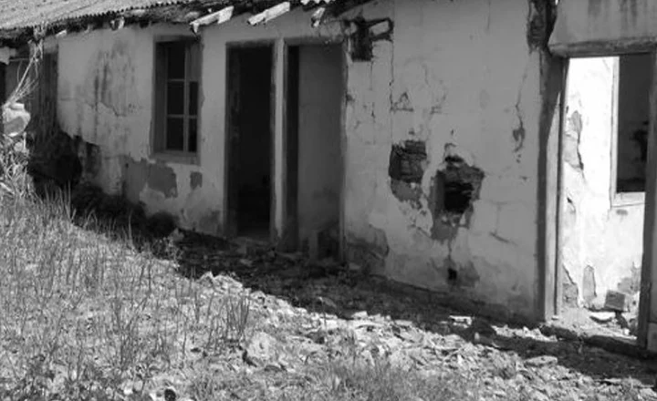 Historia rrëqethëse e një familje të internuar￼￼