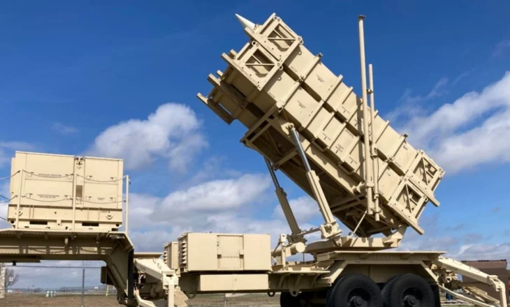 Holanda sytë nga armët amerikane për të ndihmuar Ukrainën, ndan 500 milionë euro për t’i blerë 