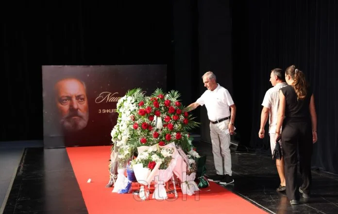 Homazhe në nderim të aktorit të njohur Naun Shundi, kolegët: Bota e teatrit do të jetë më e mangët