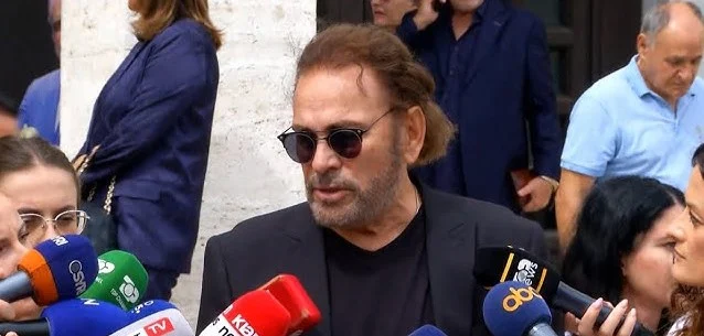 Homazhet për Zhejin/ Bulku: Të deshëm dhe të duam shumë! Flloko: Ike shumë shpejt!