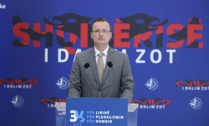 Hoxha: Nëse Berisha hyn në parlament, do të thotë se i njeh mandatet e Ramës