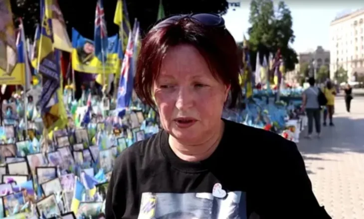 I biri humbi jetën në fushëbetejë, nëna e të ndjerit ukrainas: Asnjë ushtar nuk do të pranojë të dorëzojë territore